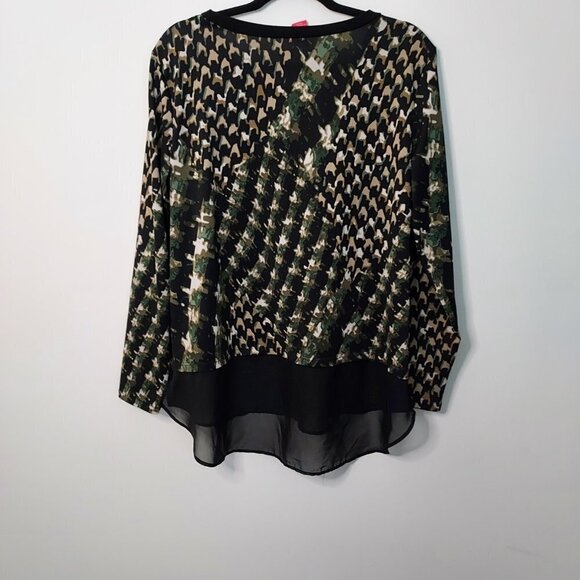 Sunny Leigh Long Sleeve Chiffon Hem Top - Picture 3 of 10